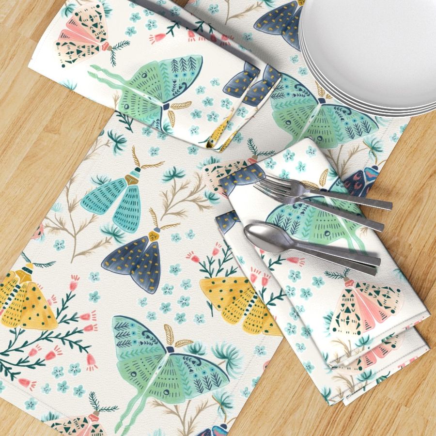 HOME_GOOD_TABLE_RUNNER