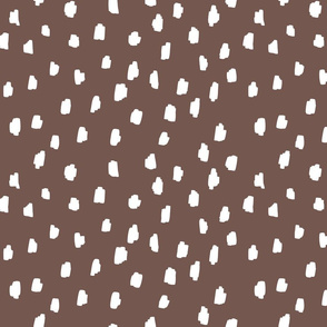 medium // scattered marks white on rich chocolate brown
