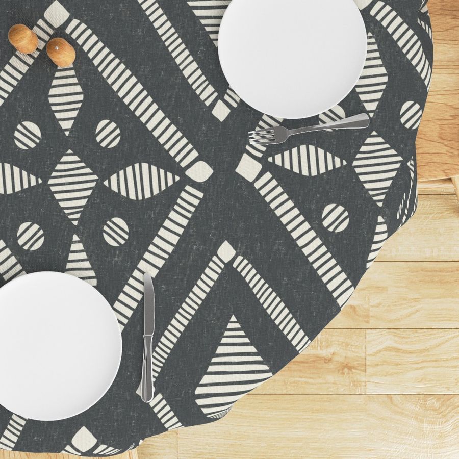 HOME_GOOD_ROUND_TABLE_CLOTH