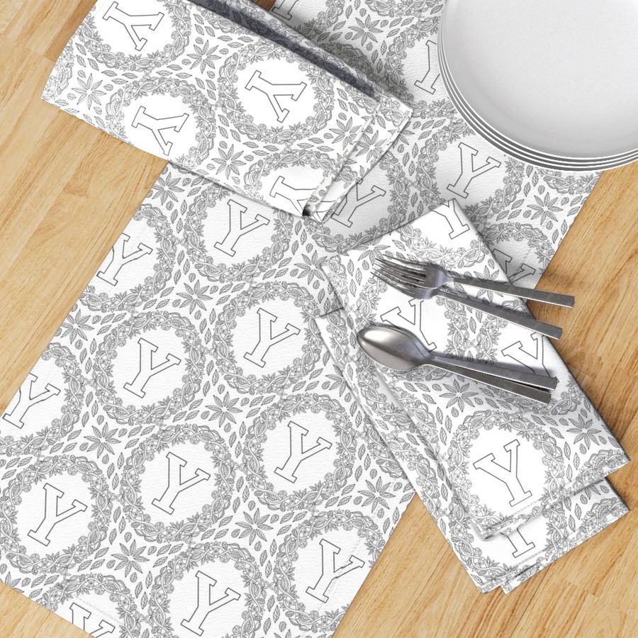 HOME_GOOD_TABLE_RUNNER