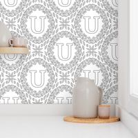 letter-U-black-white-wreath-SF-PATTERN-0819