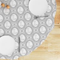 letter-L-black-white-wreath-SF-PATTERN-0819