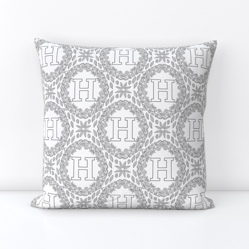 letter-H-black-white-wreath-SF-PATTERN-0819