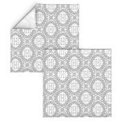 letter-H-black-white-wreath-SF-PATTERN-0819