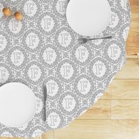 letter-F-black-white-wreath-SF-PATTERN-0819