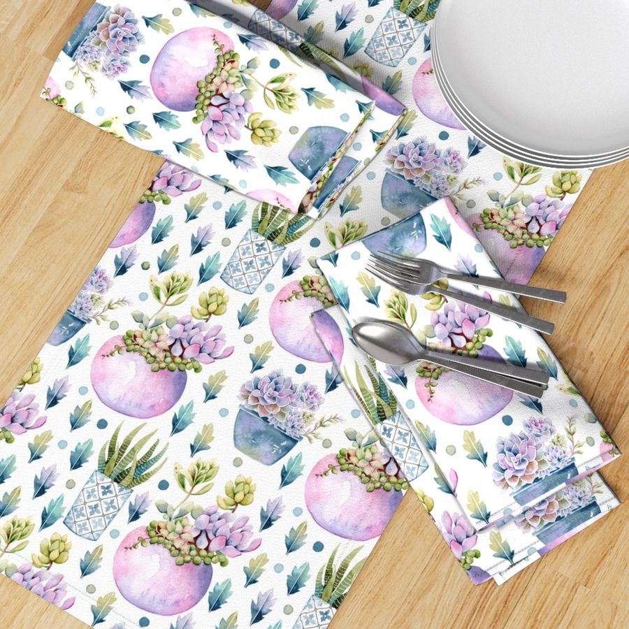 HOME_GOOD_TABLE_RUNNER