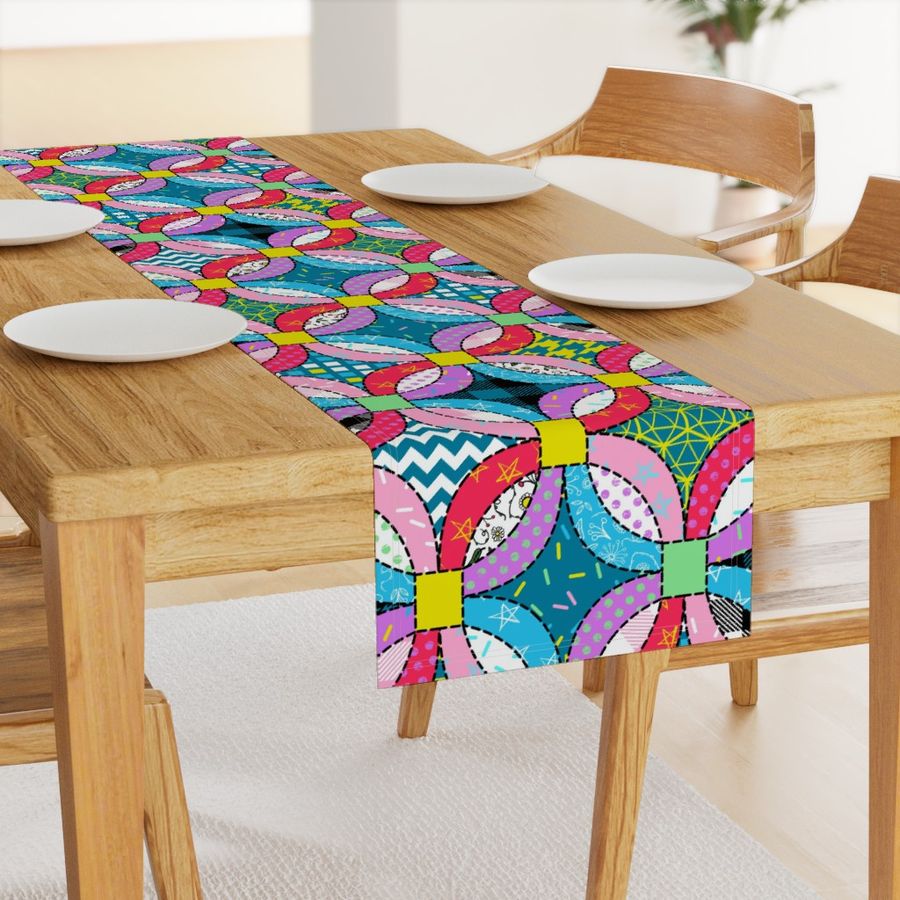 HOME_GOOD_TABLE_RUNNER