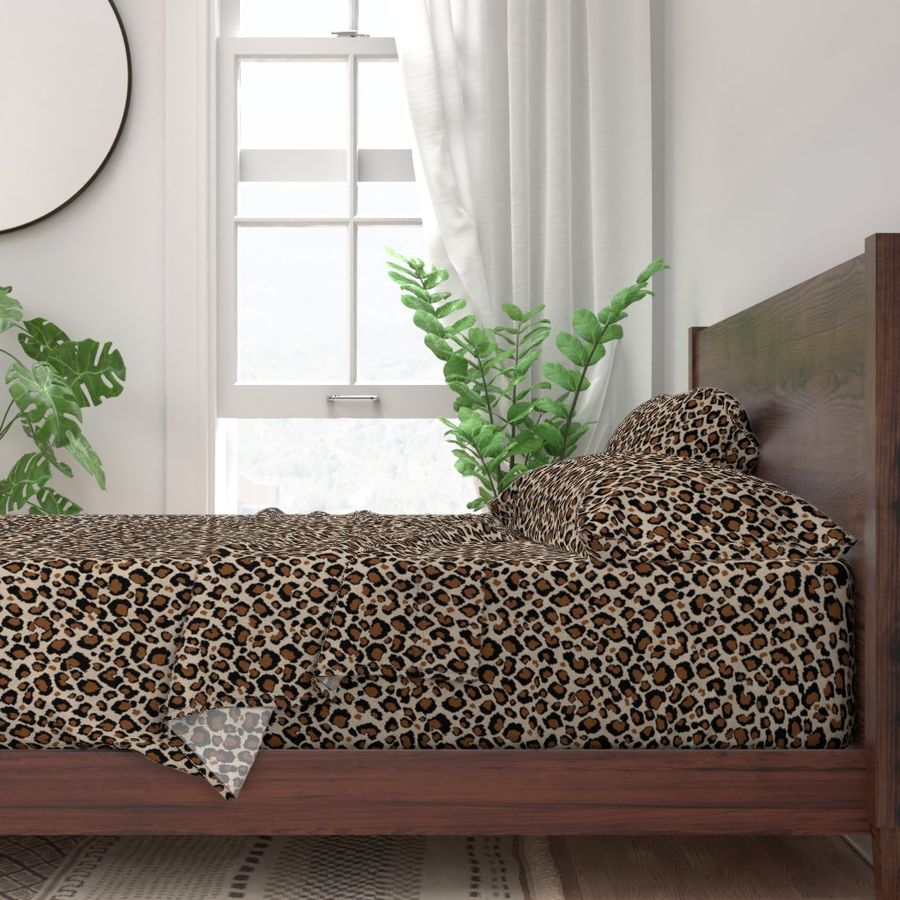 Leopard beige black rust brown