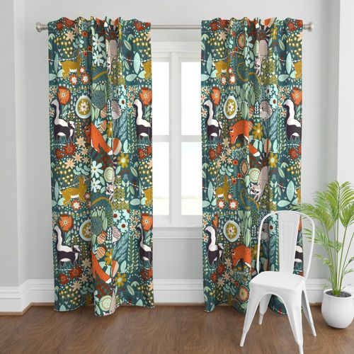 HOME_GOOD_CURTAIN_PANEL