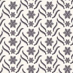  Hand drawn abstract winter snowflakes border pattern. 