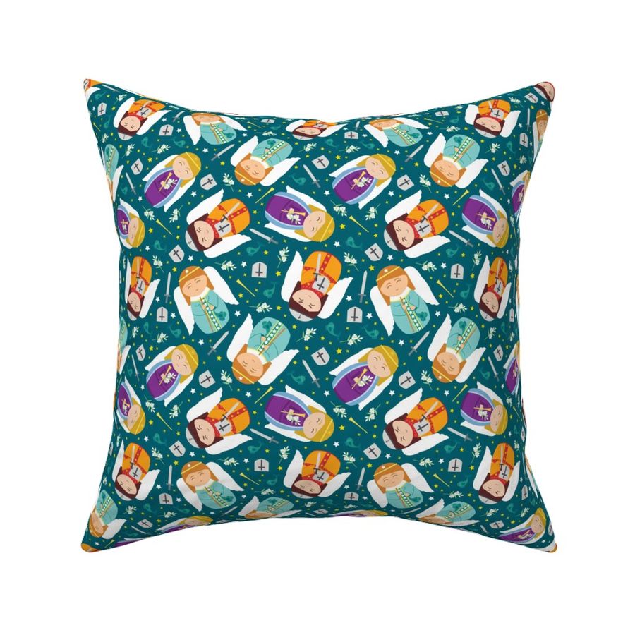 HOME_GOOD_SQUARE_THROW_PILLOW