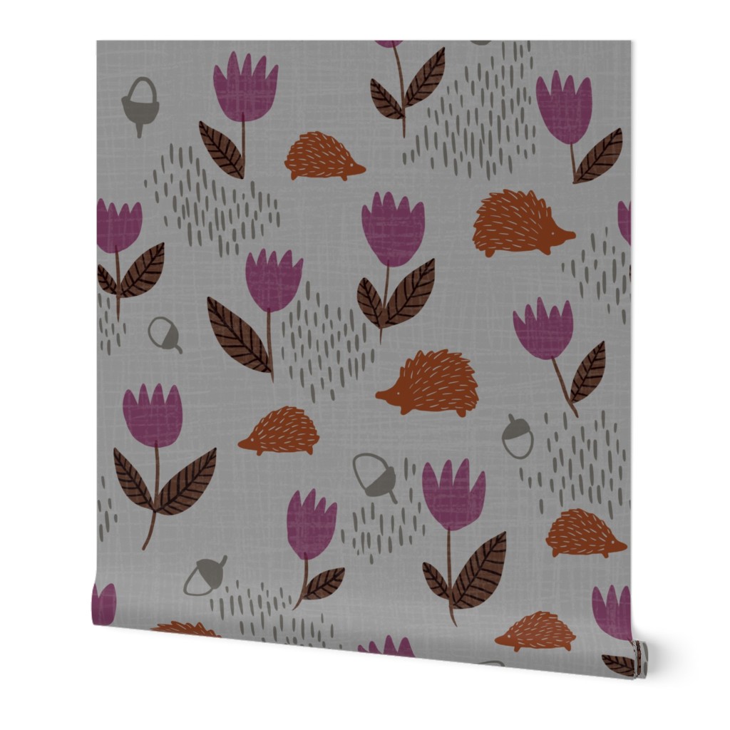 Susanna hedgehogs in the woods - gray