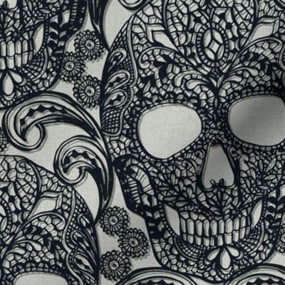 Lace Skulls {Black} -large