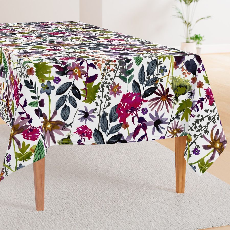 HOME_GOOD_RECTANGULAR_TABLE_CLOTH