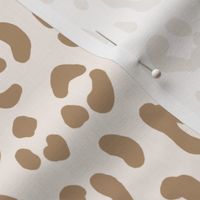 ★ LEOPARD PRINT in TAN & IVORY WHITE ★ Large Scale / Collection : Leopard spots – Punk Rock Animal Print