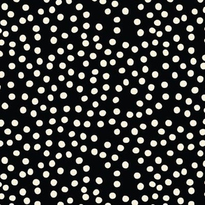 Black cream polka