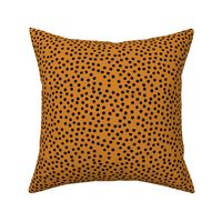 Pumpkin Black Polka-01