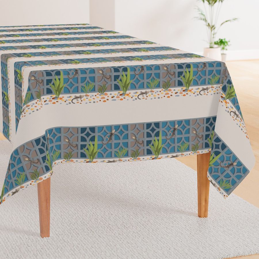 HOME_GOOD_RECTANGULAR_TABLE_CLOTH