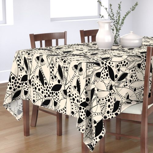 HOME_GOOD_RECTANGULAR_TABLE_CLOTH