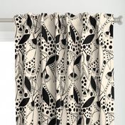 Shirley's Australiana Quilt - black on beige, X-Large