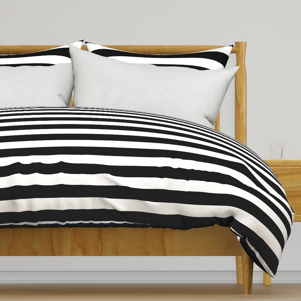 2" Stripes Horizontal// Black and White