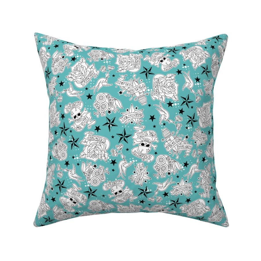 HOME_GOOD_SQUARE_THROW_PILLOW