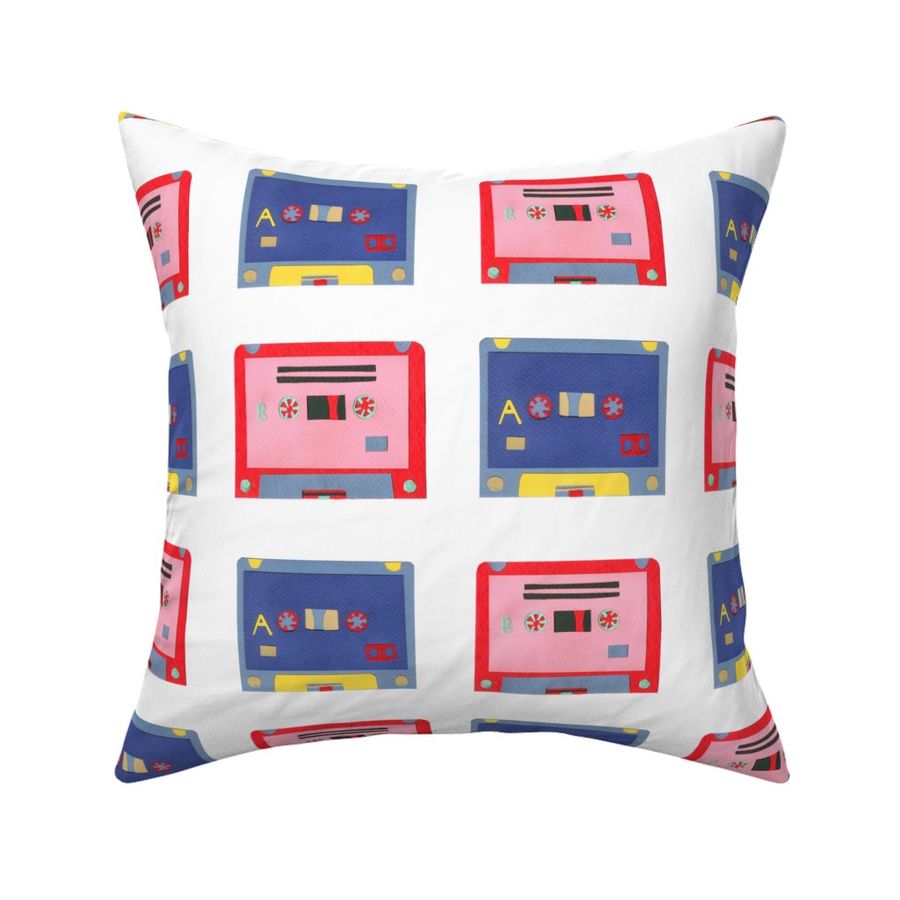 HOME_GOOD_SQUARE_THROW_PILLOW