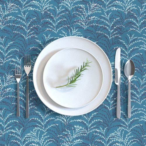 HOME_GOOD_RECTANGULAR_TABLE_CLOTH