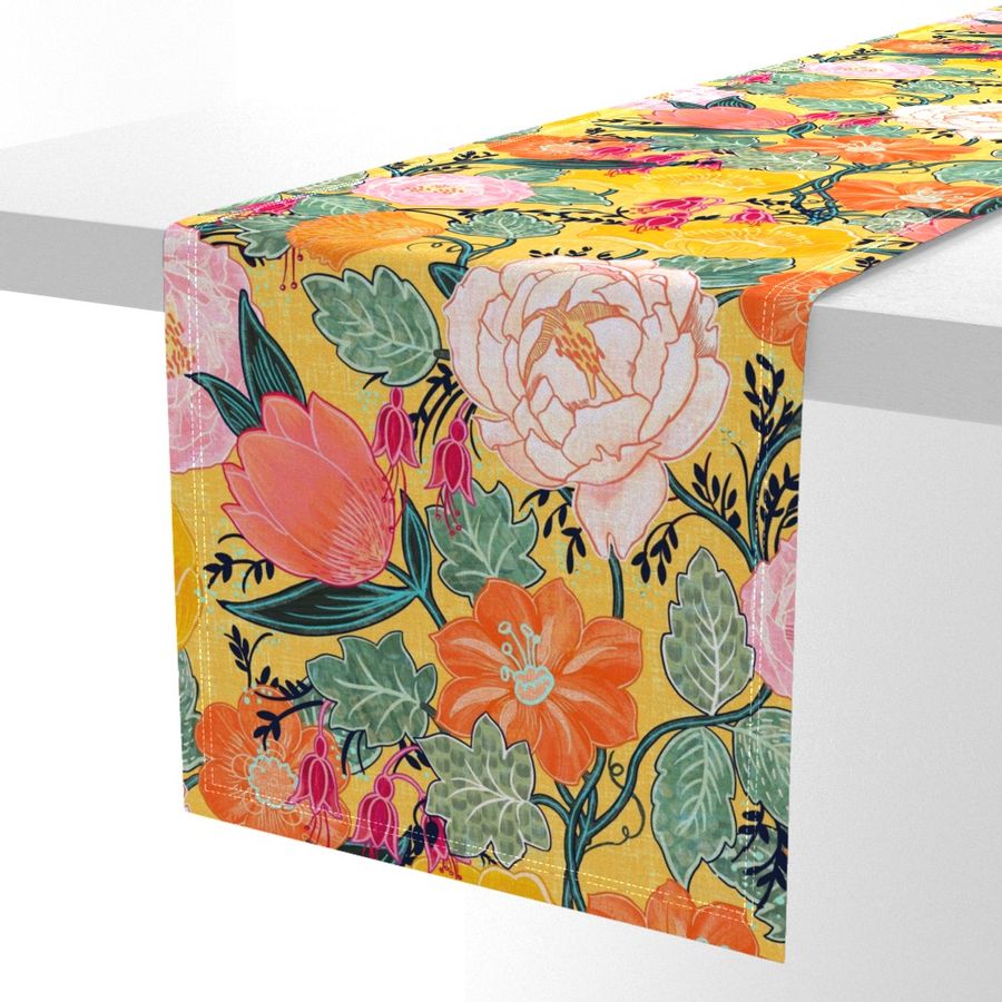 HOME_GOOD_TABLE_RUNNER