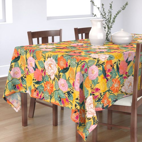 HOME_GOOD_RECTANGULAR_TABLE_CLOTH