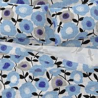 Scandi chintz-jumbo- pale blue