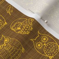 owls yellow on brown