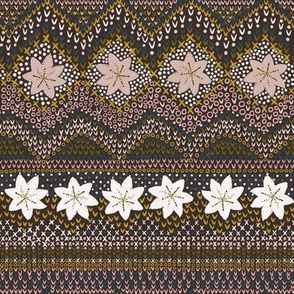 Star Flower Fair Isle (gold-chocolate) 8"