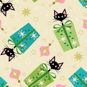 Retro Kittens and Gift Boxes  ©studioxtine   