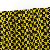 Streapchess_12 | Black and Yellow