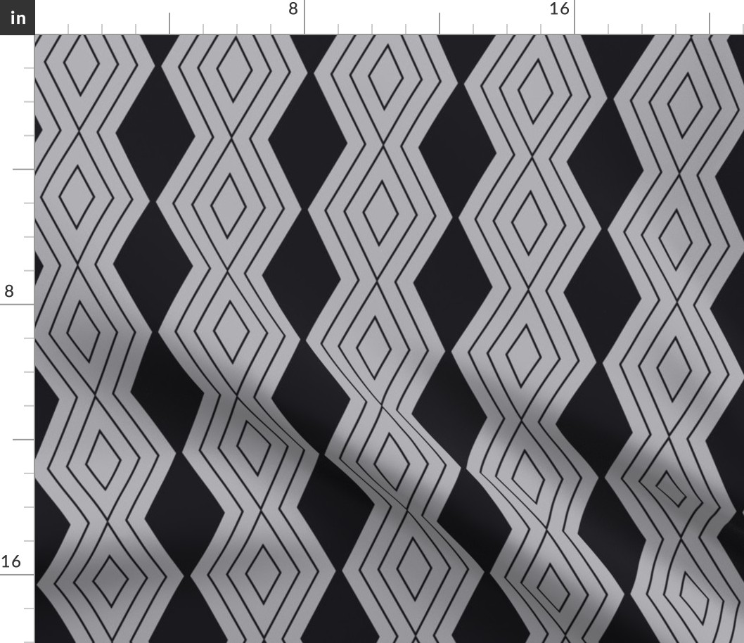 JP23 - Medium -  Harlequin Pinstripe Diamond Chains in Charcoal Black on Grey