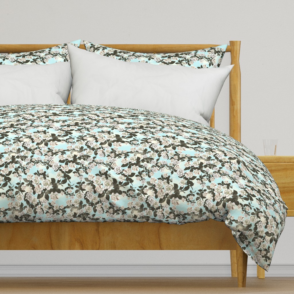 Gardenia chintz - ice blue