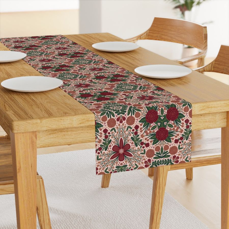 HOME_GOOD_TABLE_RUNNER