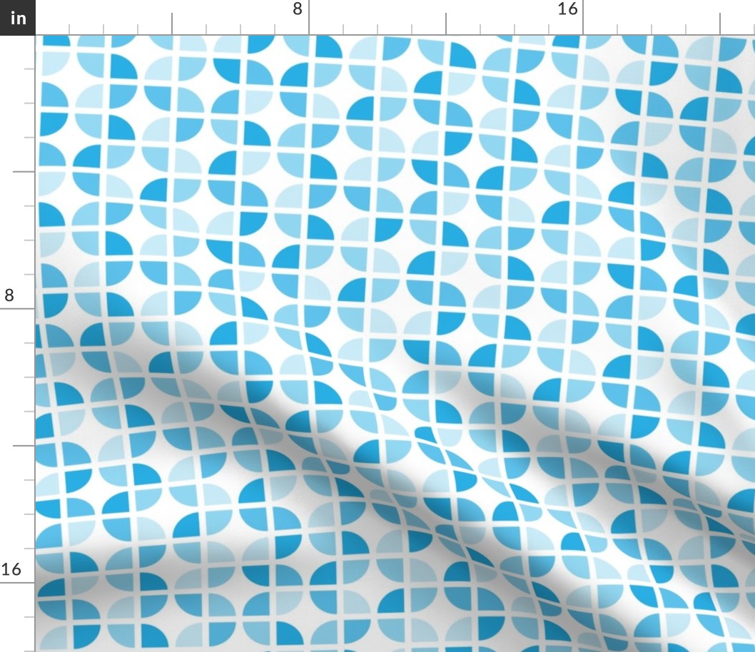 Geometric Pattern: Quarter Circle: Light/Blue