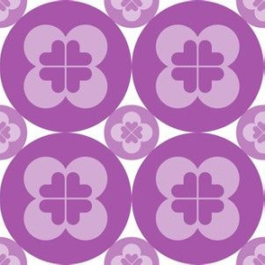 Geometric Pattern: Circle Flower: Light Purple