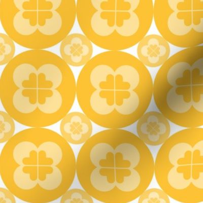 Geometric Pattern: Circle Flower: Light Yellow