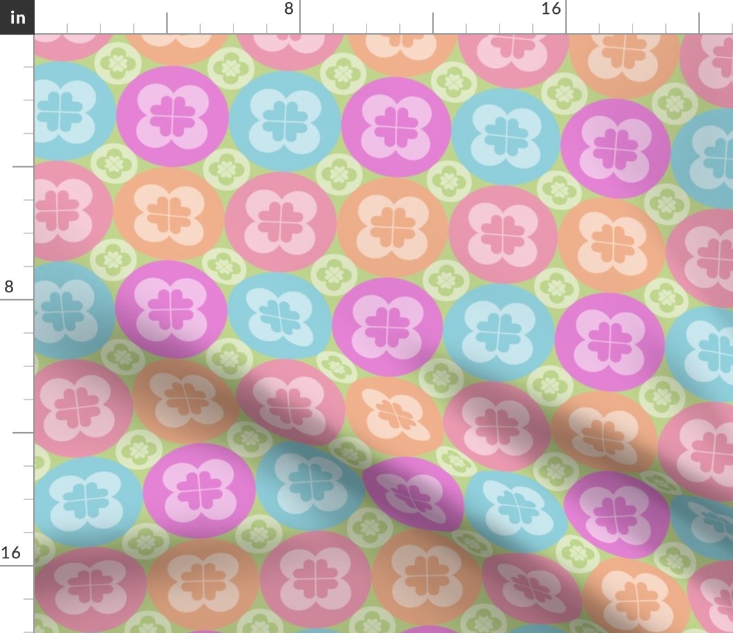 Geometric Pattern: Circle Flower: Pastel