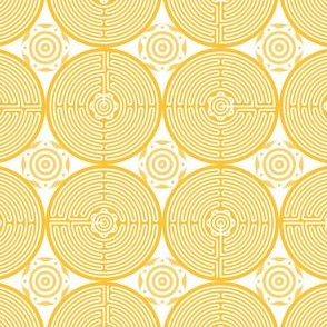 Geometric Pattern: Labyrinth: Light Yellow