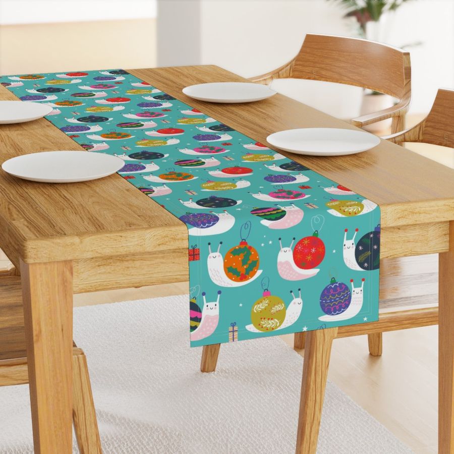 HOME_GOOD_TABLE_RUNNER