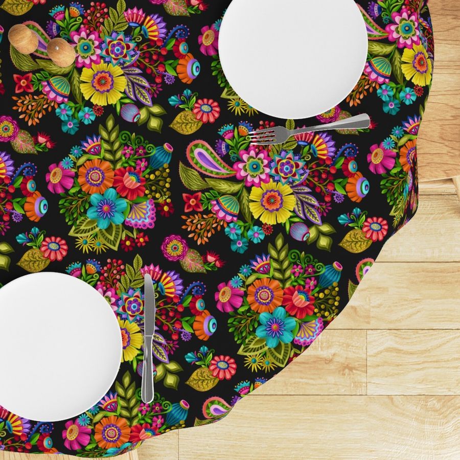 HOME_GOOD_ROUND_TABLE_CLOTH