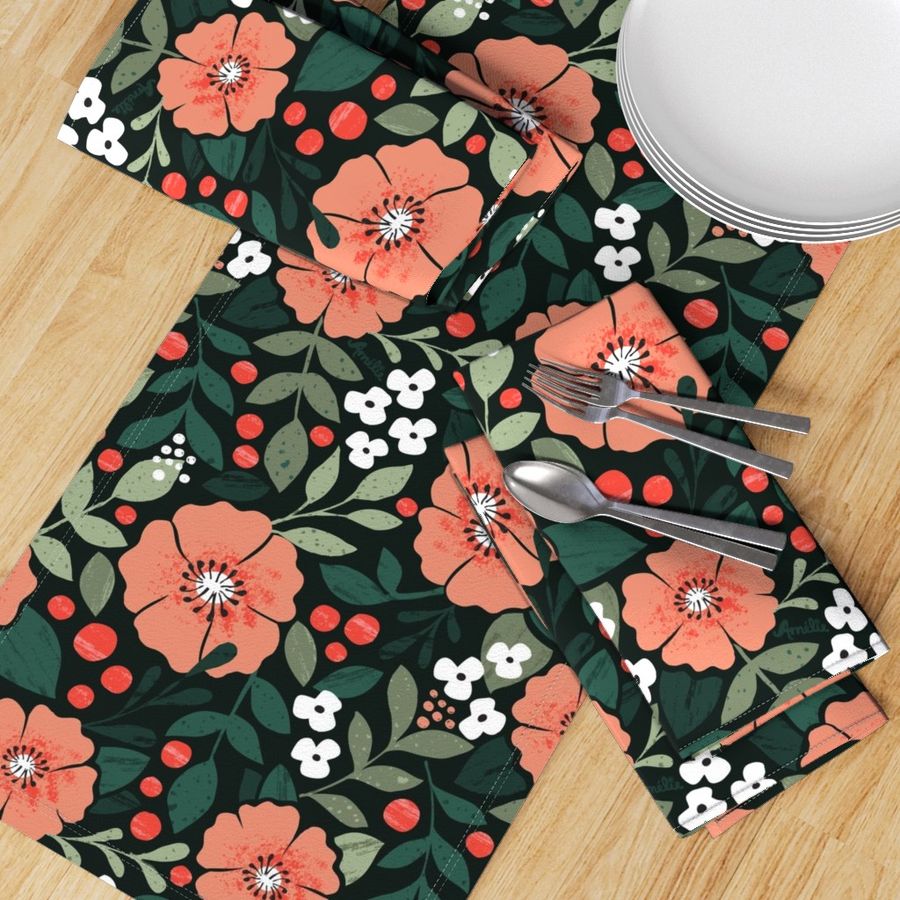 HOME_GOOD_TABLE_RUNNER