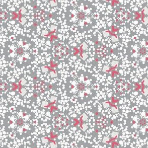 Small Kaleidoscope Gray and Pink