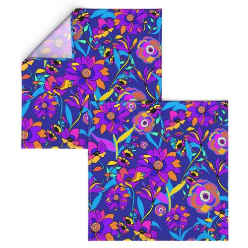 70s Hippie Trippy psychedelic retro Flora wallpaper, fabric 