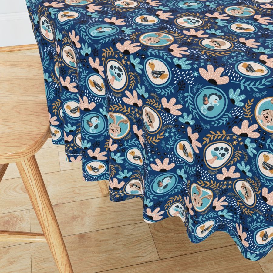 HOME_GOOD_ROUND_TABLE_CLOTH