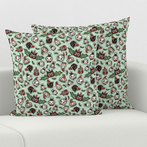 HOME_GOOD_SQUARE_THROW_PILLOW